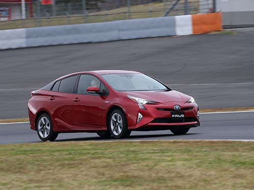 Toyota Hybrid vượt mốc doanh số bán 9 triệu chiếc