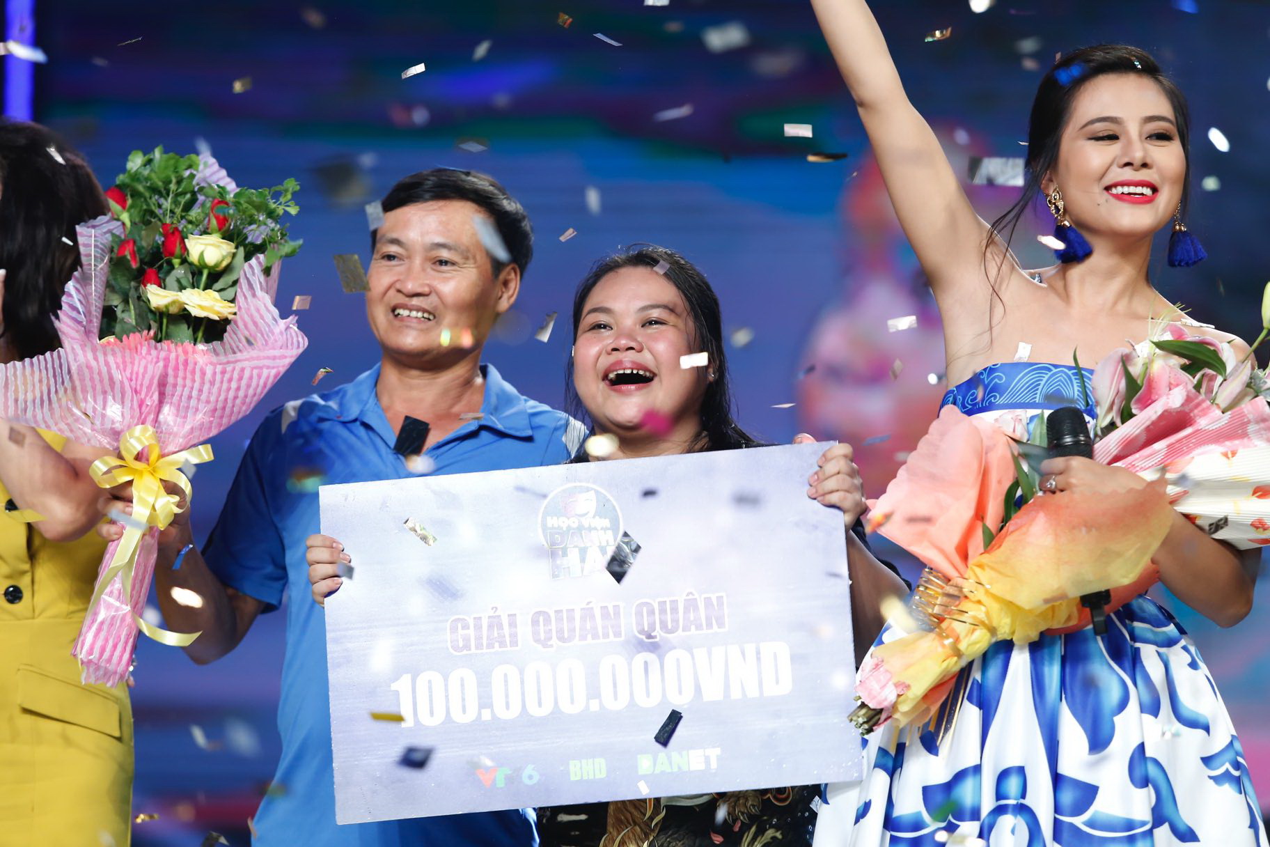 “Cô gái mũm mĩm” Ngọc Hoa là quán quân “Học viện danh hài” 2016