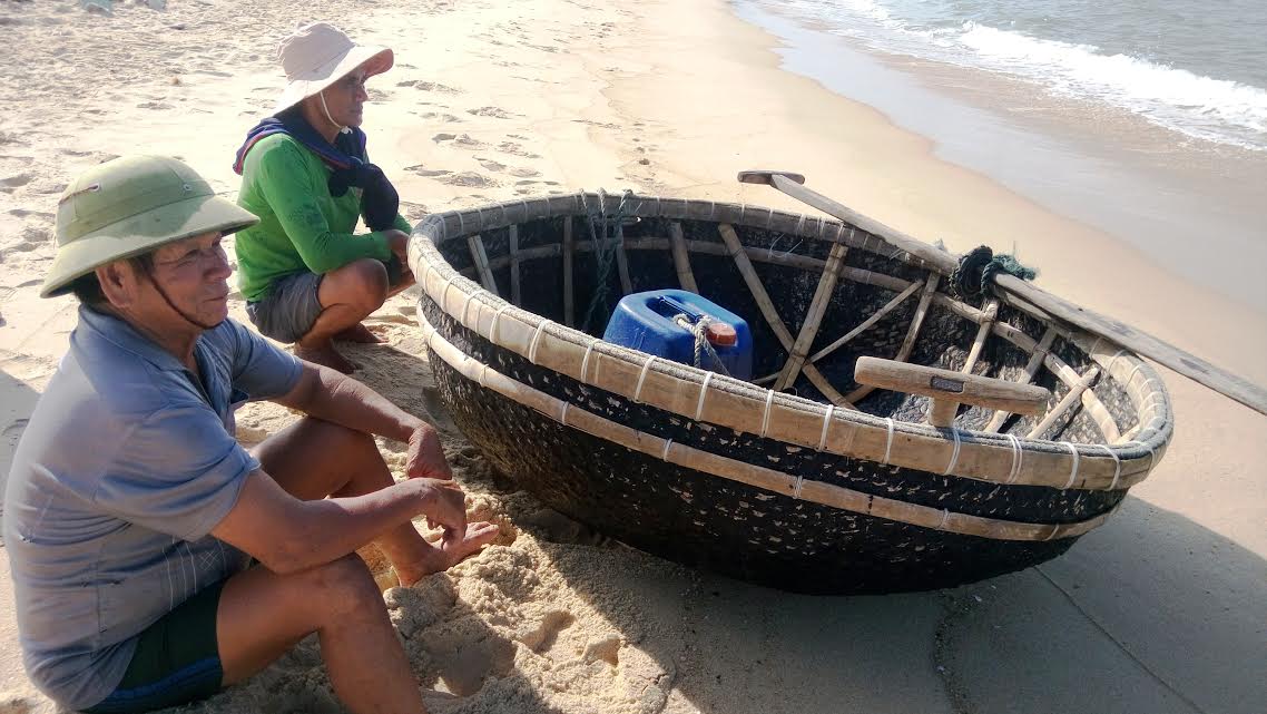 Ngư dân miền Trung vui vì biển đã sạch