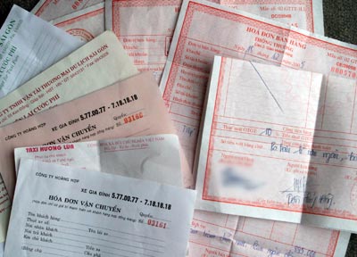 Khai trừ Đảng chuyên viên phòng giáo dục tham ô