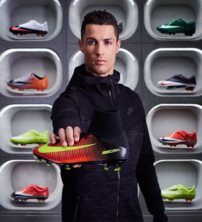 Ronaldo cho Neymar, Messi ngửi kh&oacute;i về thu nhập Instagram - Ảnh 1.