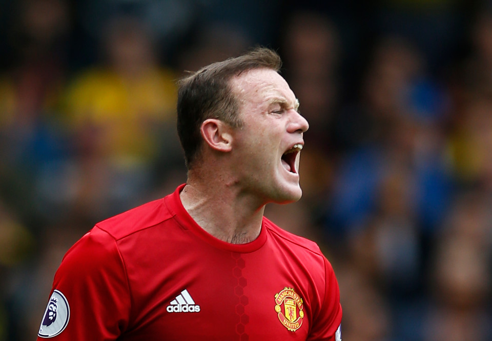 Fan M.U kêu gào đòi Rooney “về hưu non”