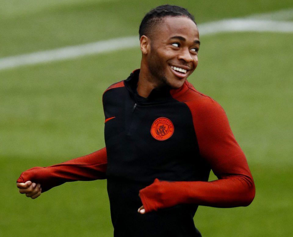 Sterling sẽ đối đầu với thầy cũ Rodgers