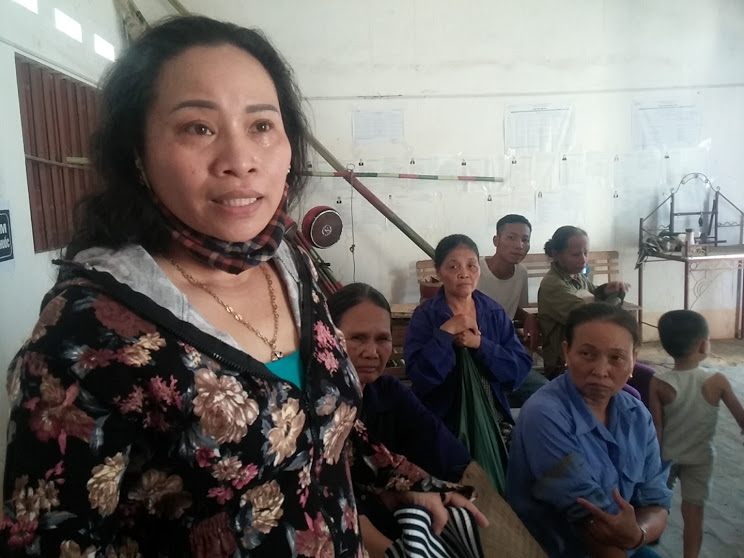 Người d&acirc;n bức x&uacute;c phản &aacute;nh t&igrave;nh trạng &ocirc; nhiễm tại N&uacute;i Ph&aacute;o