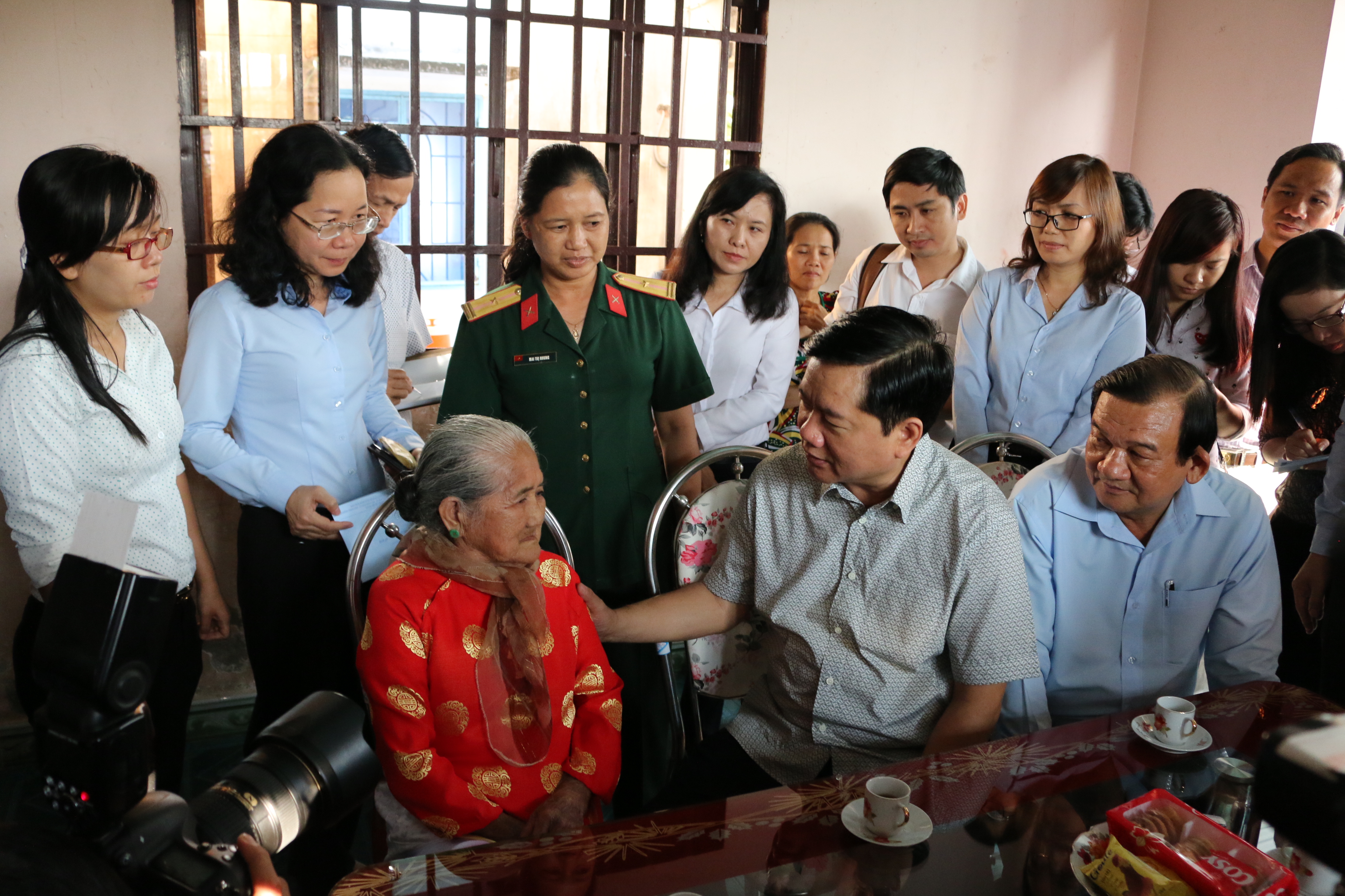 Ông Đinh La Thăng: "Phải giải quyết ngay nguyện vọng của dân!"