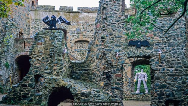 Lâu đài Frankenstein khá vắng lặng dù mở cửa tham quan miễn phí. Ảnh: Alamy Stock Photo