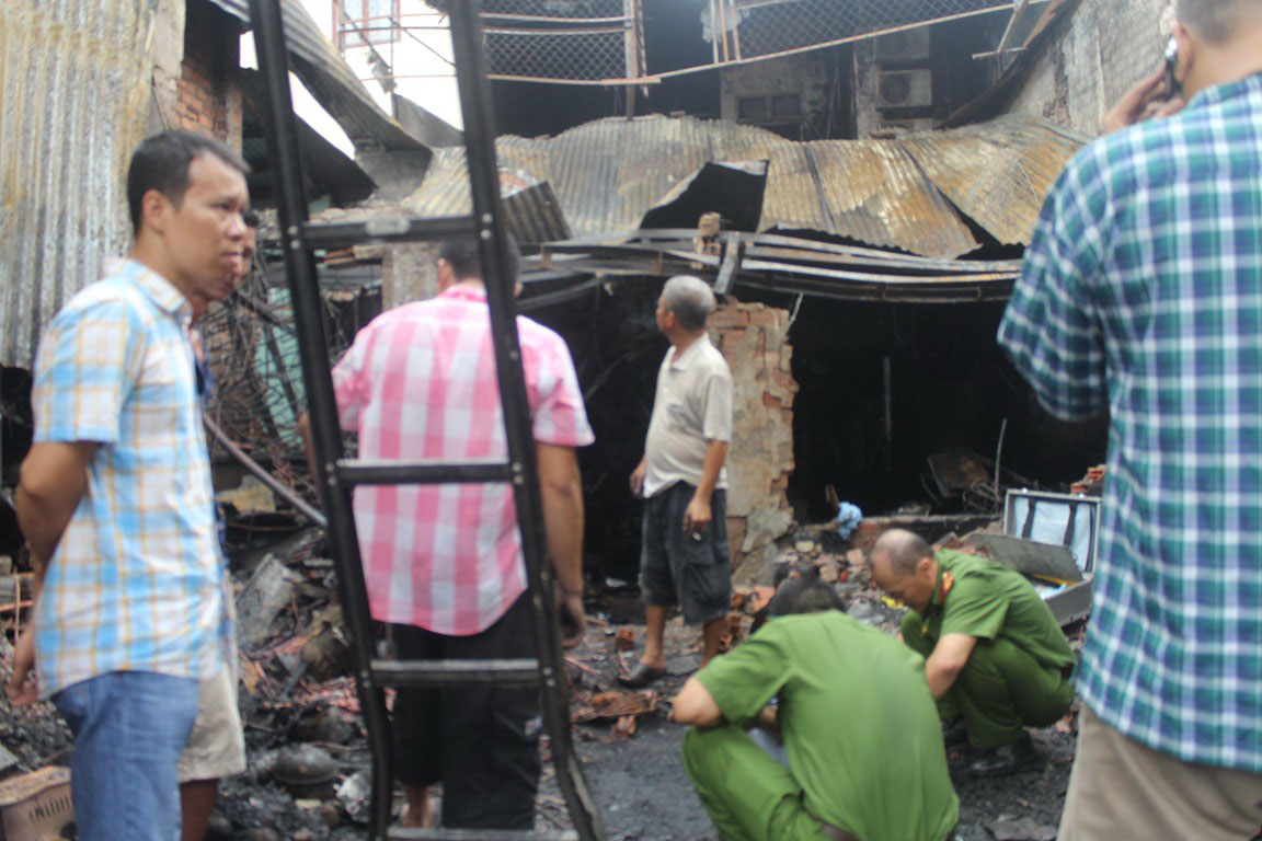 Cháy nhà: 4 người tử vong