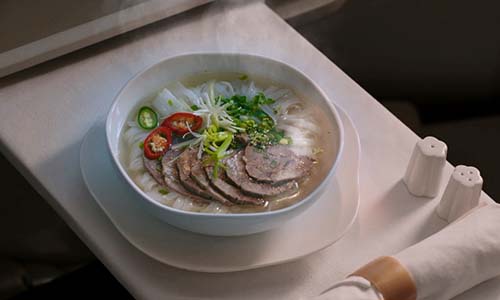 Hành trình đưa phở Việt lên chuyến bay 4 sao