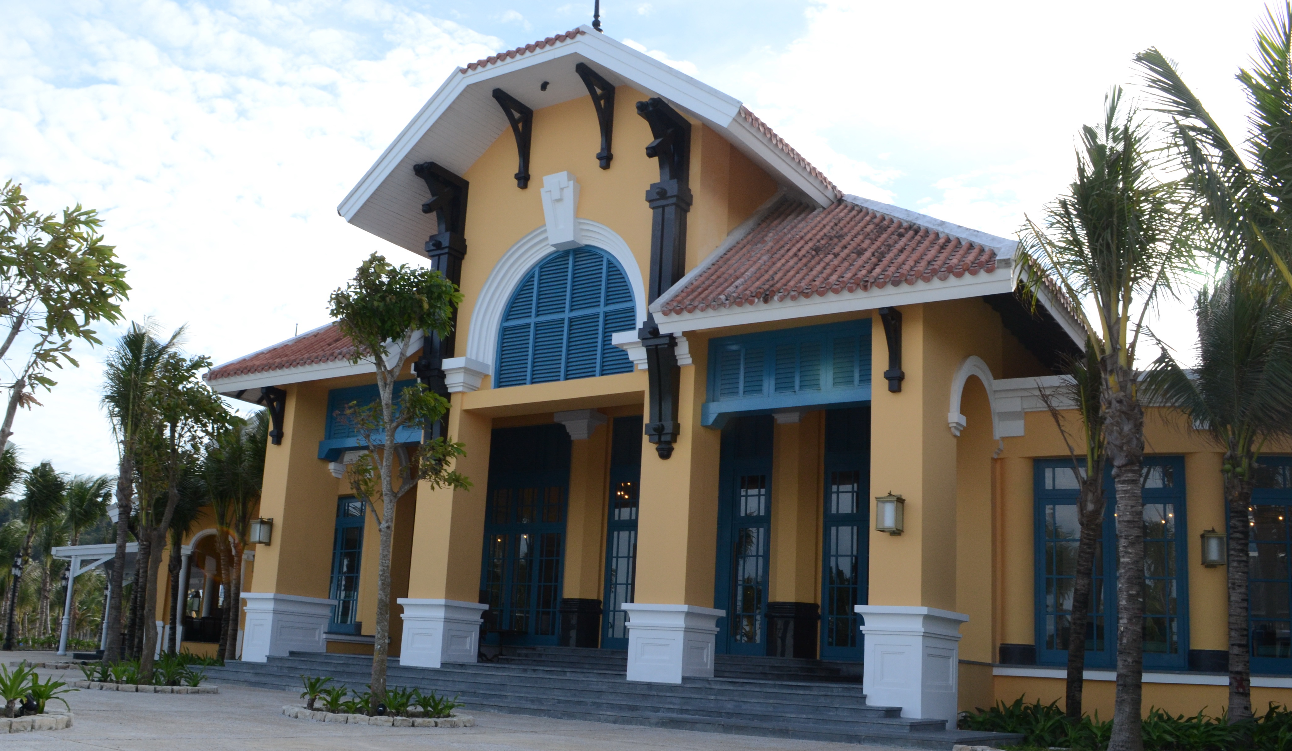 Còn đây là phòng thiết kế kiêm pha chế các loại nước uống theo công thức hóa học.