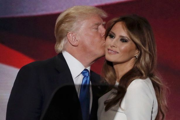 Vợ ông Trump kiện báo Anh vì bị xem là "gái gọi"