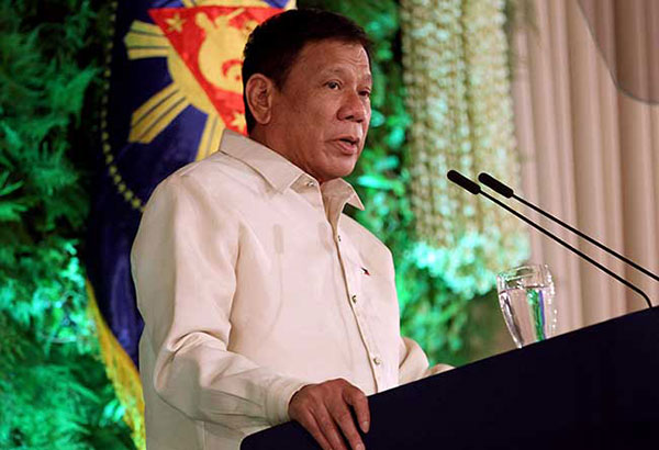 
Tổng thống Duterte từng được v&iacute; như Donald Trump ch&acirc;u &Aacute;. Ảnh: Philstar
