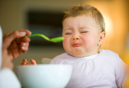 Phạt 9 năm tù cha ép con trai ăn tới chết