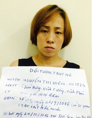 Đối tượng truy nã Nguyễn Thị Hiên khi bị bắt giữ