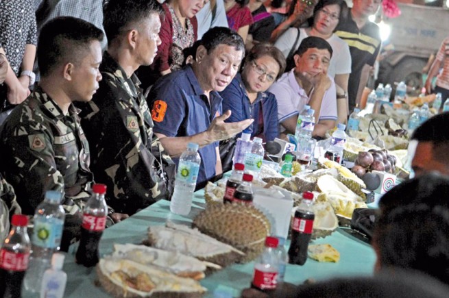 Tổng thống Philippines sắp công du Trung Quốc?