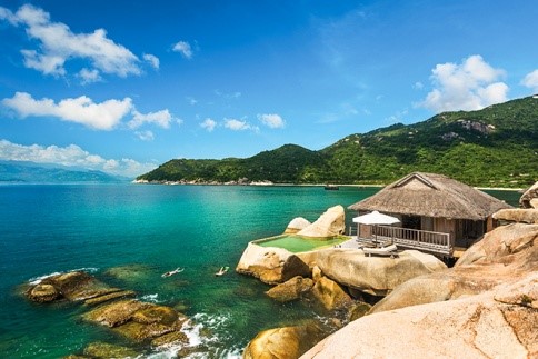 Six Senses Ninh Vân Bay Nha Trang nằm tại vịnh Ninh Vân, Ninh Hòa, Nha Trang.