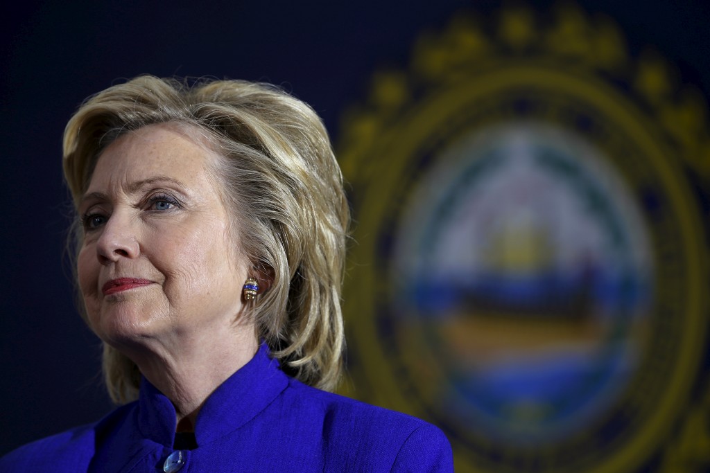 Bà Clinton bị chỉ trích “phản quốc”