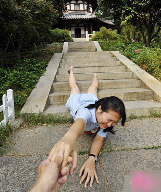 Cô gái đúng chuẩn bá đạo không để đâu cho hết.