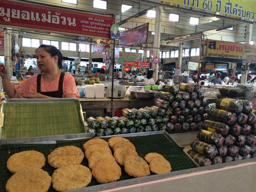 Việt kiều tích cực làm du lịch ở Thái Lan