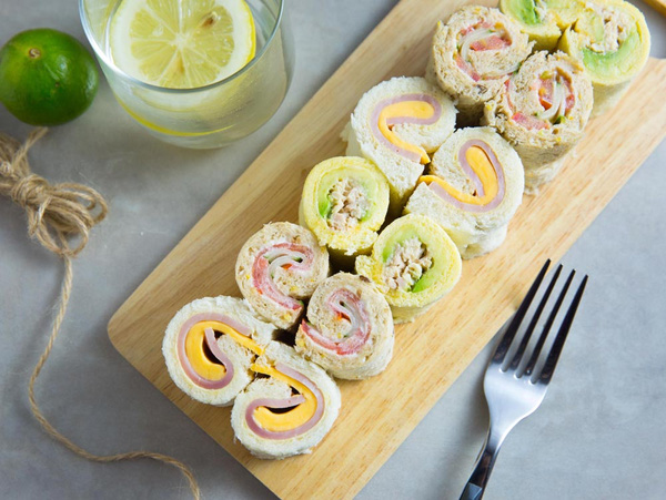 Sandwich cuộn lạ miệng và đẹp mắt đúng chuẩn nhà hàng