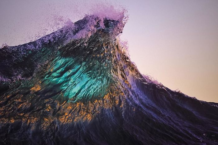 Ảnh: Lloyd Meudell