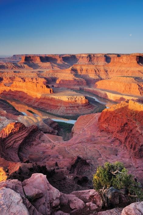 
Vườn quốc gia Canyonlands ở Utah - Ảnh: National Geographic
