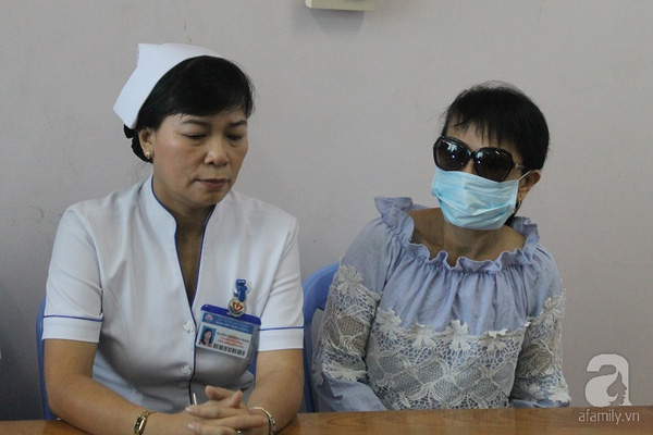 
Thay v&igrave; đẹp như mong muốn, nhiều chị em phải xấu hổ, mặc cảm v&igrave; nhan sắc v&agrave; cơ thể bị huỷ hoại.

