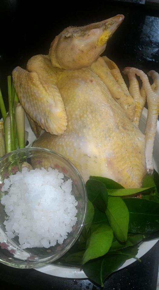 
G&agrave; h&acirc;p muối sả
