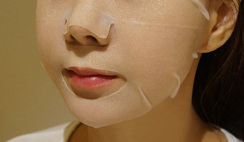 Mặt nạ chỉ n&ecirc;n d&ugrave;ng 2 - 3 lần/tuần th&ocirc;i nh&eacute;