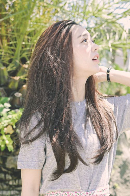 H&atilde;y bảo vệ l&agrave;n da bằng kem chống nắng nh&eacute;.