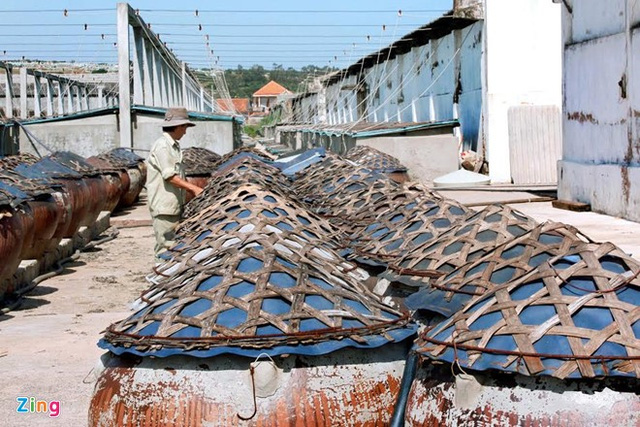 Theo Sở Khoa học v&agrave; C&ocirc;ng nghệ B&igrave;nh Thuận, kể từ năm 2009, nước mắm đ&atilde; được Cục Sở hữu Tr&iacute; tuệ - Bộ Khoa học v&agrave; C&ocirc;ng nghệ cấp Quyết định ghi nhận v&agrave;o Sổ đăng k&yacute; quốc gia T&ecirc;n gọi xuất xứ h&agrave;ng h&oacute;a &ldquo;Phan Thiết&rdquo;, l&agrave; t&agrave;i sản quốc gia được Nh&agrave; nước bảo hộ tr&ecirc;n to&agrave;n l&atilde;nh thổ nước Việt Nam cho sản phẩm nước mắm sản xuất tại th&agrave;nh phố Phan Thiết, tỉnh B&igrave;nh Thuận.