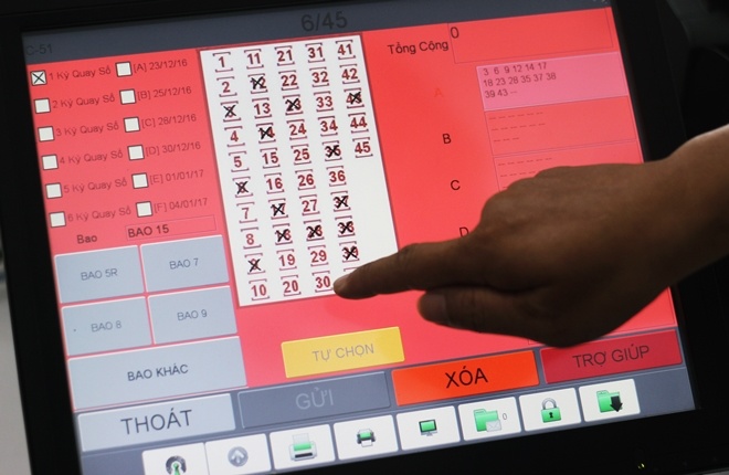 Hiếm hoi c&oacute; một kh&aacute;ch lựa chọn bao 14 với gi&aacute; trị dự thưởng hơn 30 triệu đồng.