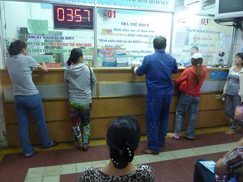 Người lao động làm việc nặng nhọc có được nghỉ hưu trước tuổi