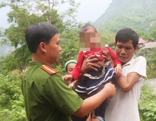 Bu&ocirc;n b&aacute;n người rộ l&ecirc;n ở qu&ecirc; ngh&egrave;o