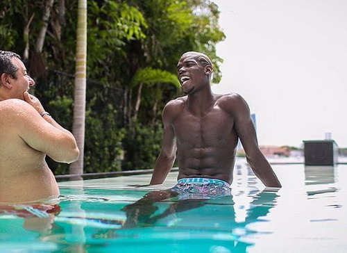 Siêu cò Mino Raiola đột tử, bóng đá châu Âu rúng động - Ảnh 2.