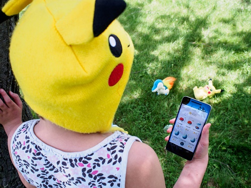 Chơi Pokemon Go hại sức khỏe thế nào