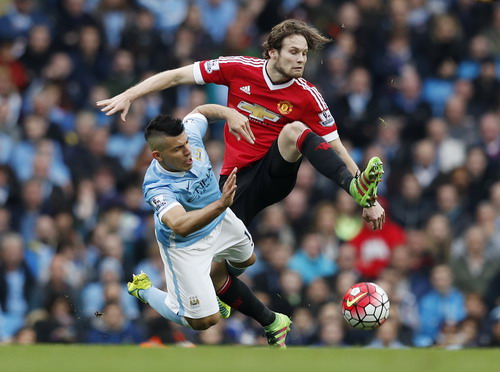 Daley Blind đang khẳng định vai tr&ograve; ở M.U