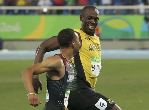 Gatlin bị loại, Usain Bolt rộng cửa giành HCV Olympic