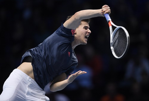 Dominic Thiem lần đầu giành một ván thắng trước Djokovic