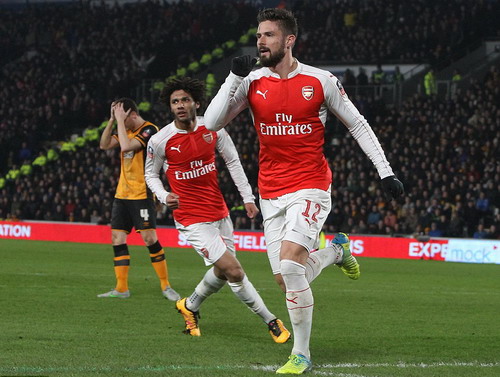 Trả giá đắt, Arsenal giành vé tứ kết FA Cup