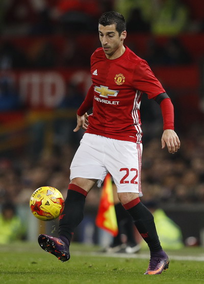 Mkhitaryan tìm lại phong độ với 2 pha kiến tạo thành bàn