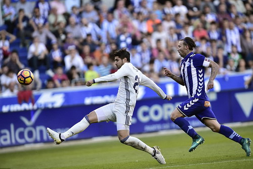 Si&ecirc;u dự bị Alvaro Morata li&ecirc;n tục lập c&ocirc;ng cho Real