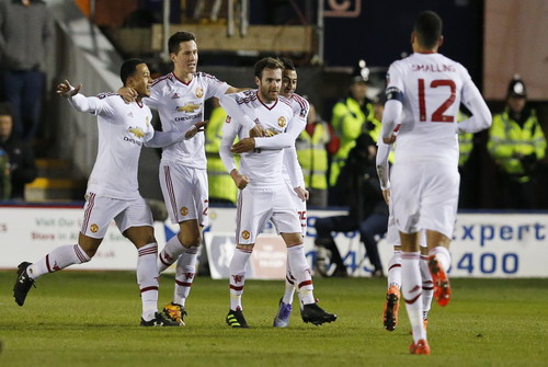 Hạ Shrewsbury 3-0, Man United vào tứ kết FA Cup