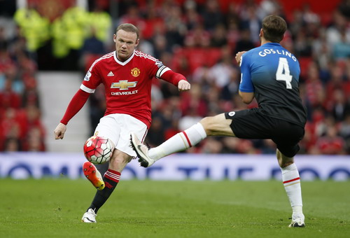 Rooney tỏa sáng, Man United giành vé... Europa League