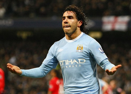 Tevez c&oacute; 84 trận đấu ở giải Ngoại hạng Anh
