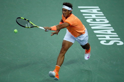 Nadal vất vả rượt đuổi tỉ số cả trận đấu