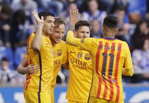 Đại phá Deportivo, Barcelona sống lại giấc mơ vô địch