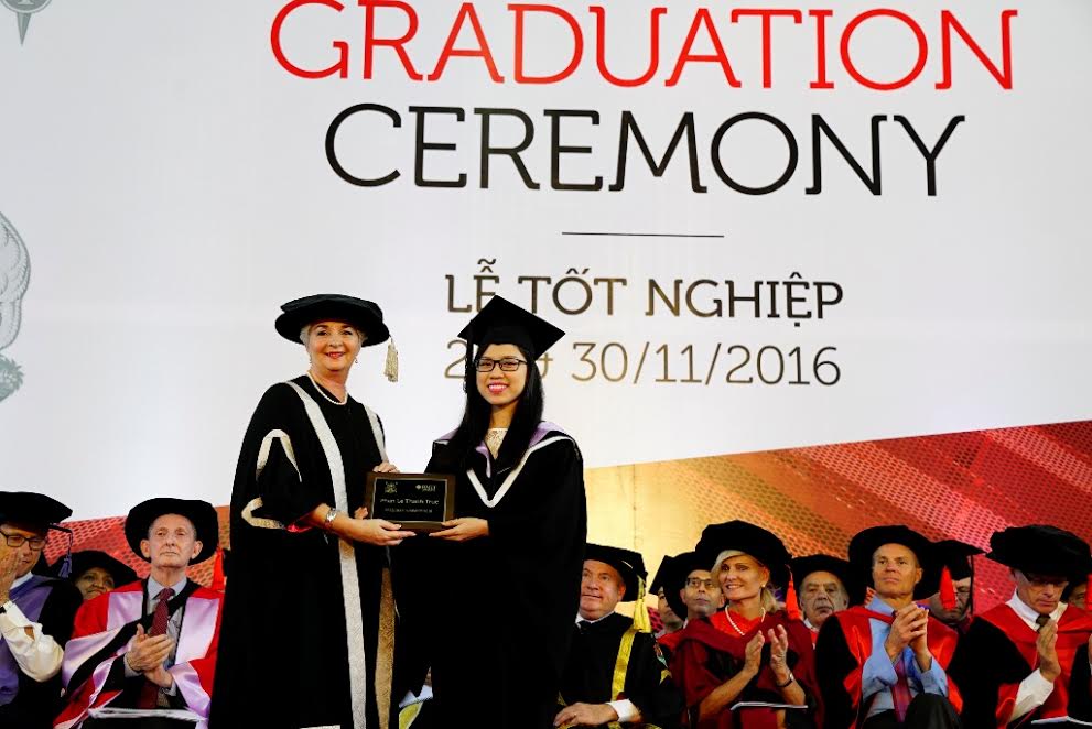 1.528 sinh viên ĐH RMIT Việt Nam tốt nghiệp