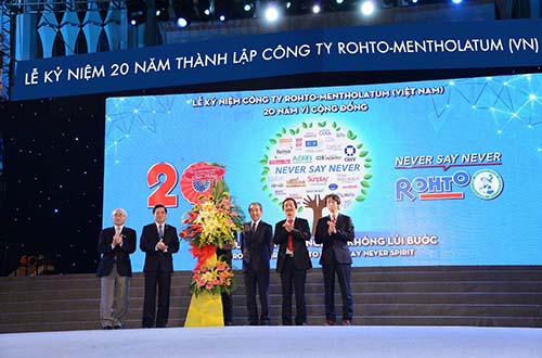 Rohto-Mentholatum Việt Nam kỷ niệm 20 năm thành lập