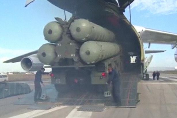Nga cảnh báo Mỹ "tính toán kỹ" hậu quả ở Syria