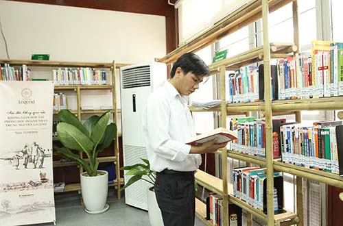 Không gian cà phê văn hóa  “Phòng đọc Doanh nhân”